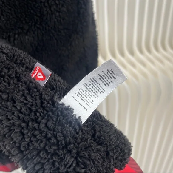 Talbots Women’s Red and Black Buffalo Plaid Primaloft Sherpa Vest - Picture 10 of 16